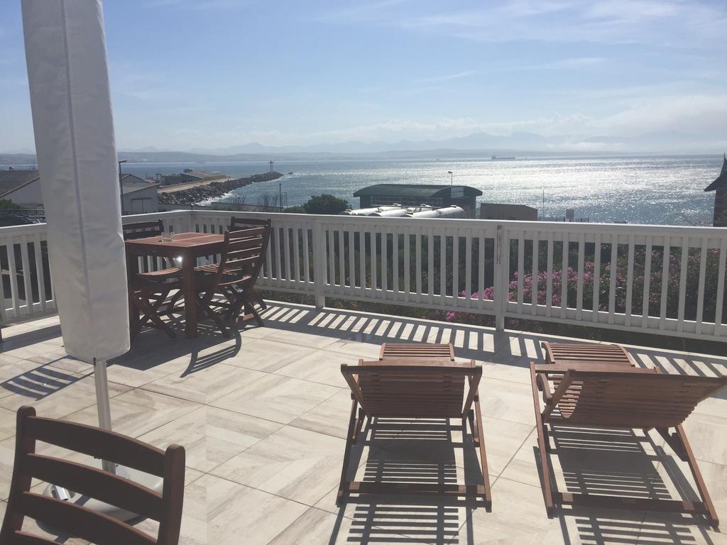 The Cove Guesthouse, Mossel Bay Exterior foto
