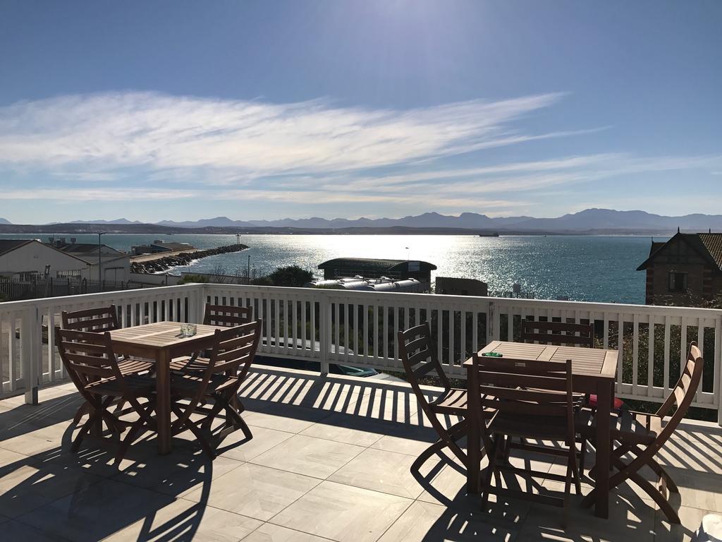 The Cove Guesthouse, Mossel Bay Exterior foto