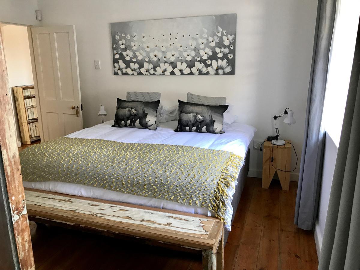 The Cove Guesthouse, Mossel Bay Exterior foto